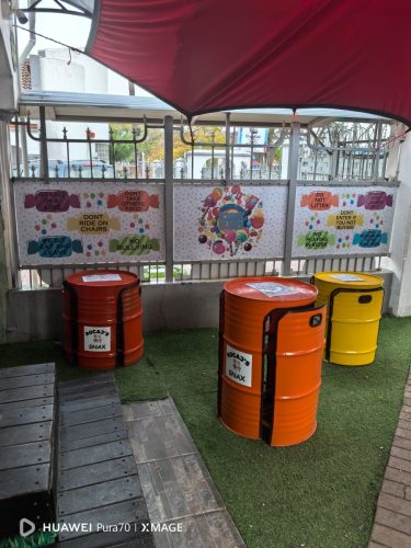 Tuck Shop waiting area
